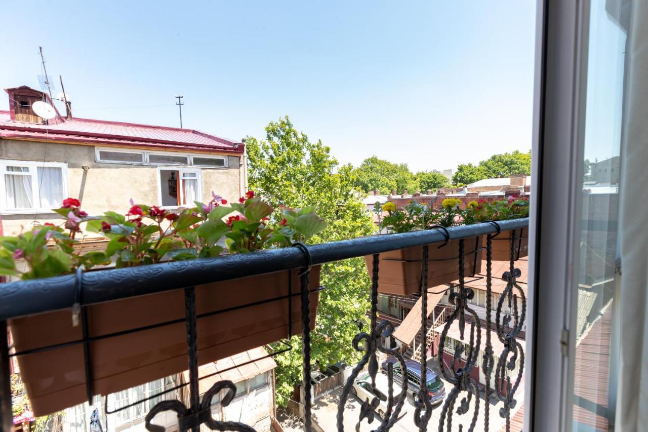 City Center Apartment Tbilisi Luaran gambar